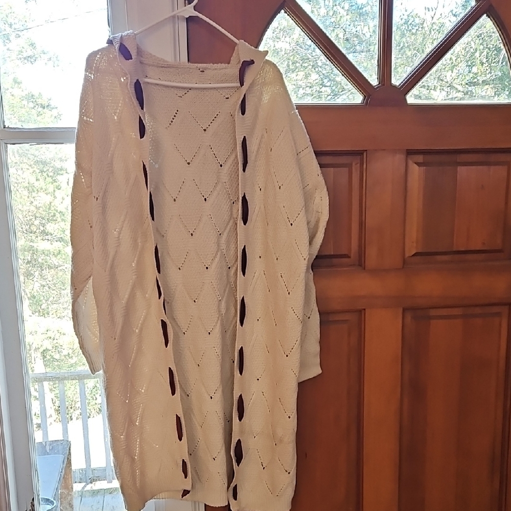 Elegant Cream Women's Sweater